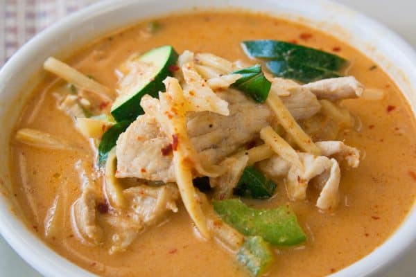 Keto-Thai Chicken Red Curry